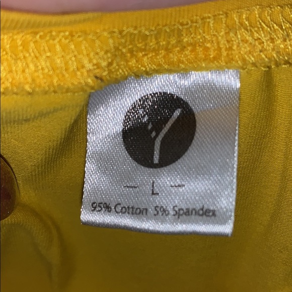 T-shirt - Picture 3 of 3